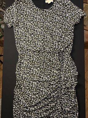 Michael Kors Black, White & Olive Printed Short-Sleeve Midi Dress